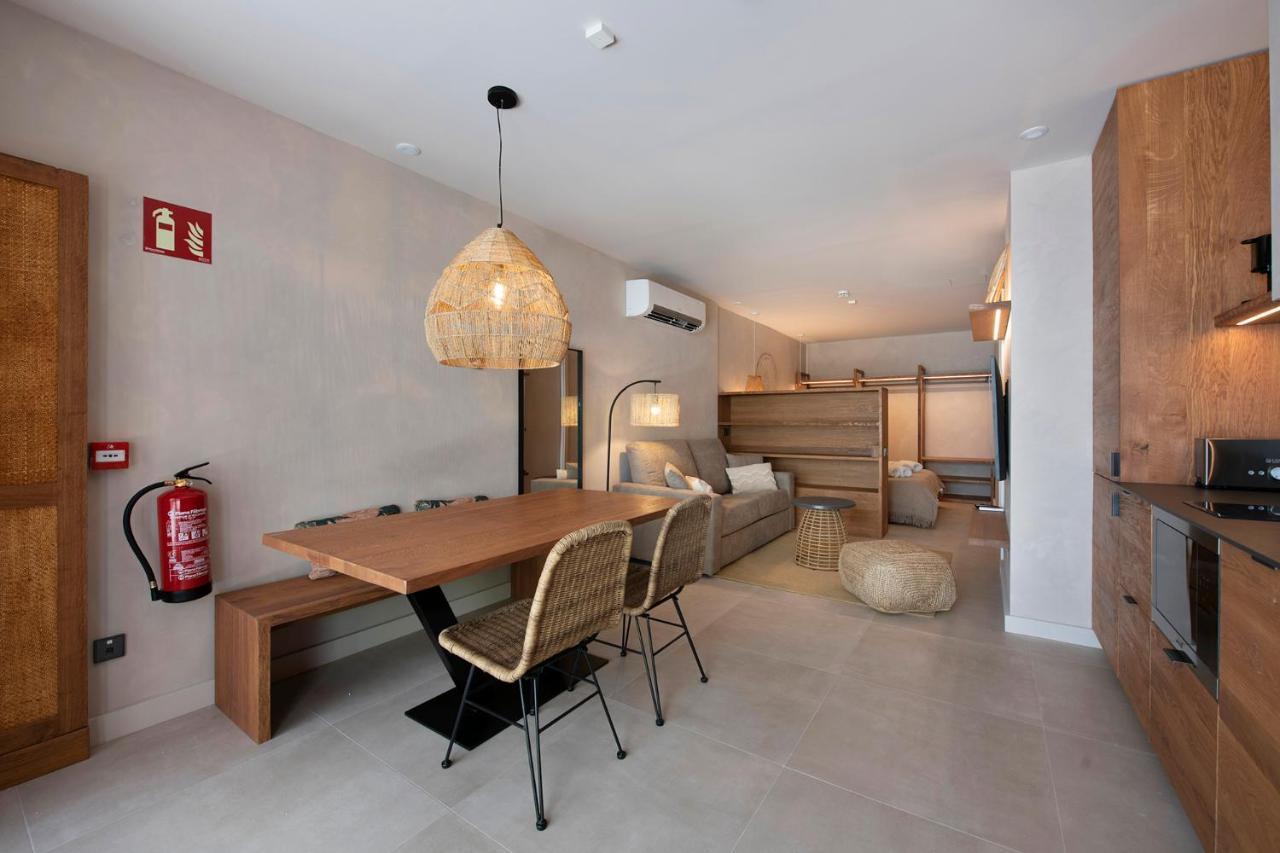 Apartamentos Balisse Castelldefels Exterior foto