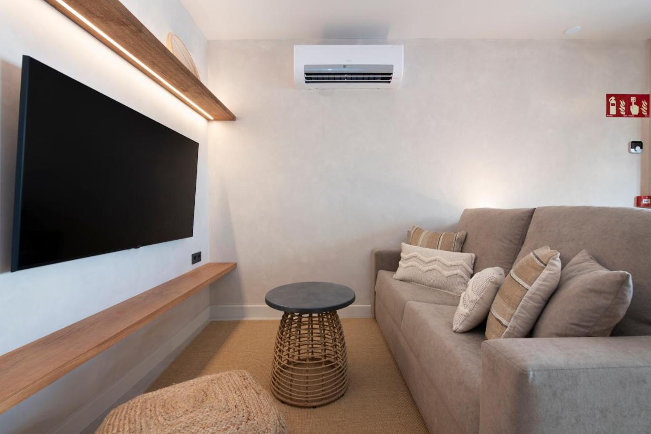Apartamentos Balisse Castelldefels Exterior foto
